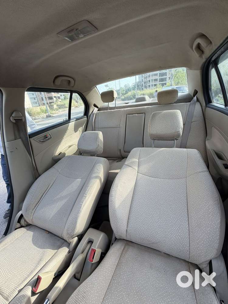 Maruti Suzuki Swift Dzire 1.2 Lxi Bsiv, 2013, Petrol