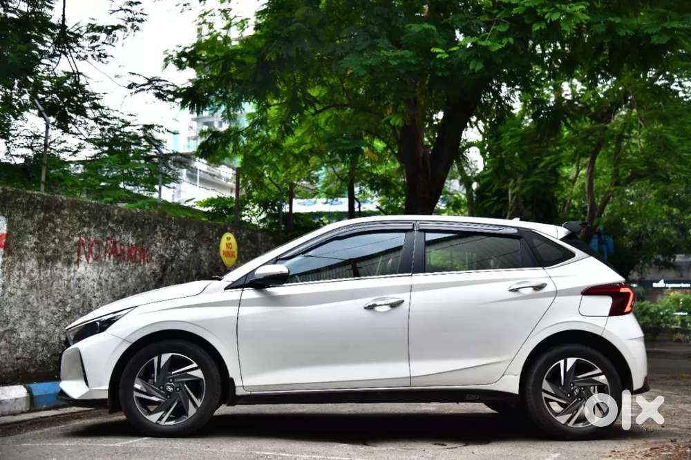 Hyundai I20 Asta (o) 1.0 Turbo Dct, 2023, Petrol