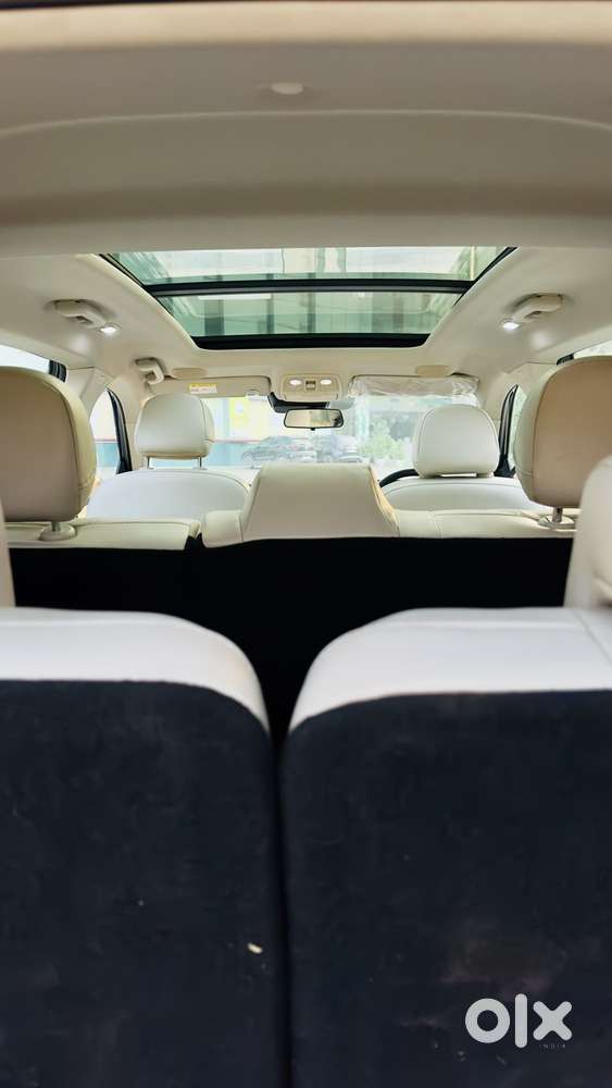 Mahindra Xuv700 2.2 Ax 7 Diesel At Luxury Pack Str Awd, 2022, Diesel