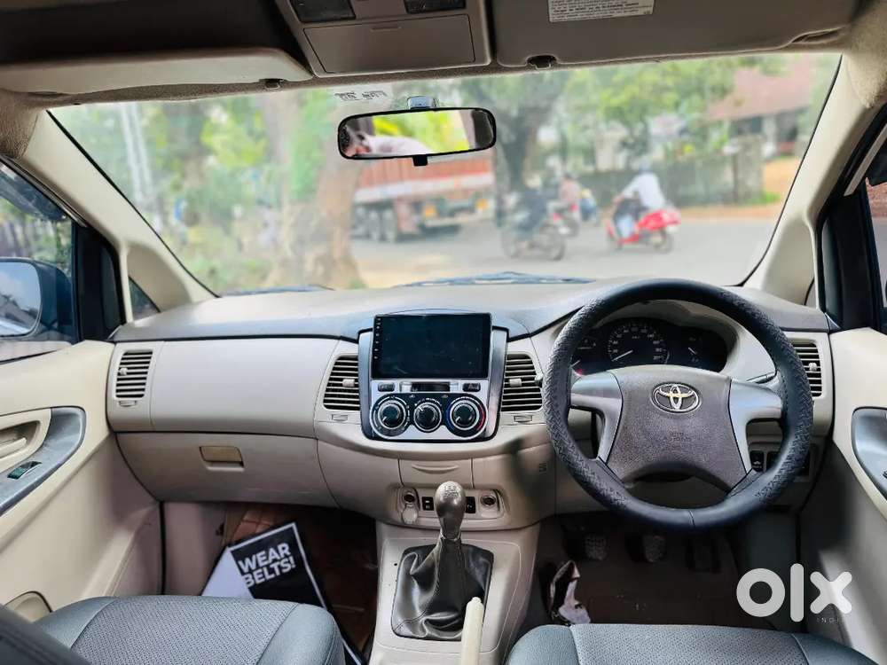 Toyota Innova 2.5 G Diesel 2014
