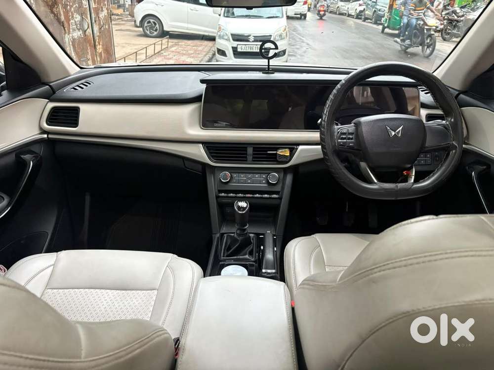 Mahindra Xuv700 2.2 Ax 5 Diesel Mt Str, 2023, Diesel