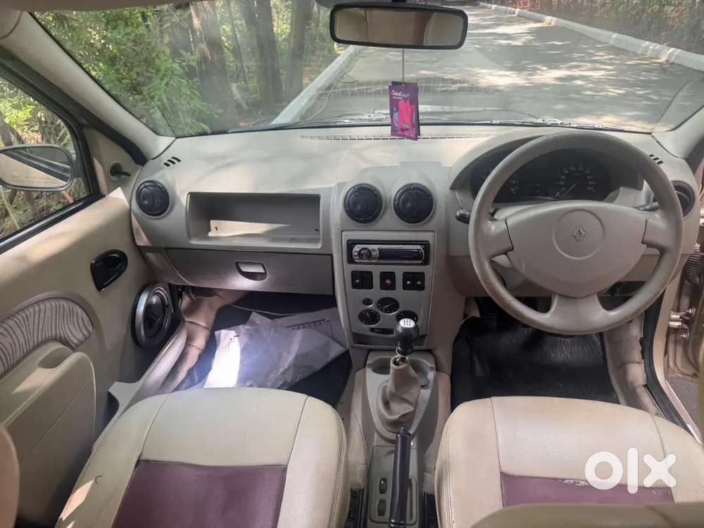 Mahindra Renault Logan 2008