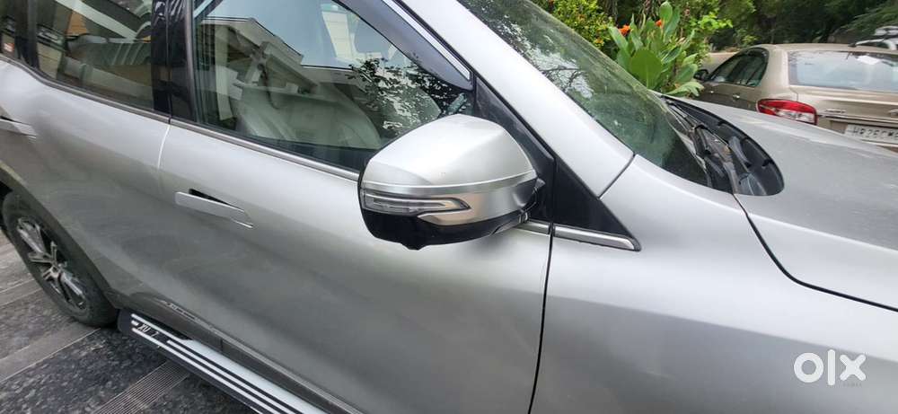 Mahindra Xuv700 2022 Km Driven