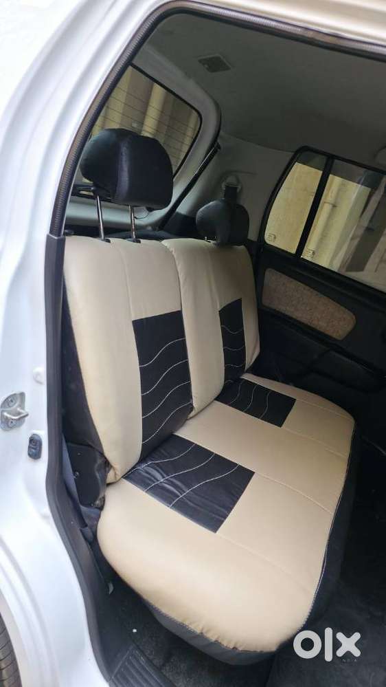 Maruti Suzuki Wagon R 1.0 Vxi Amt, 2017, Petrol