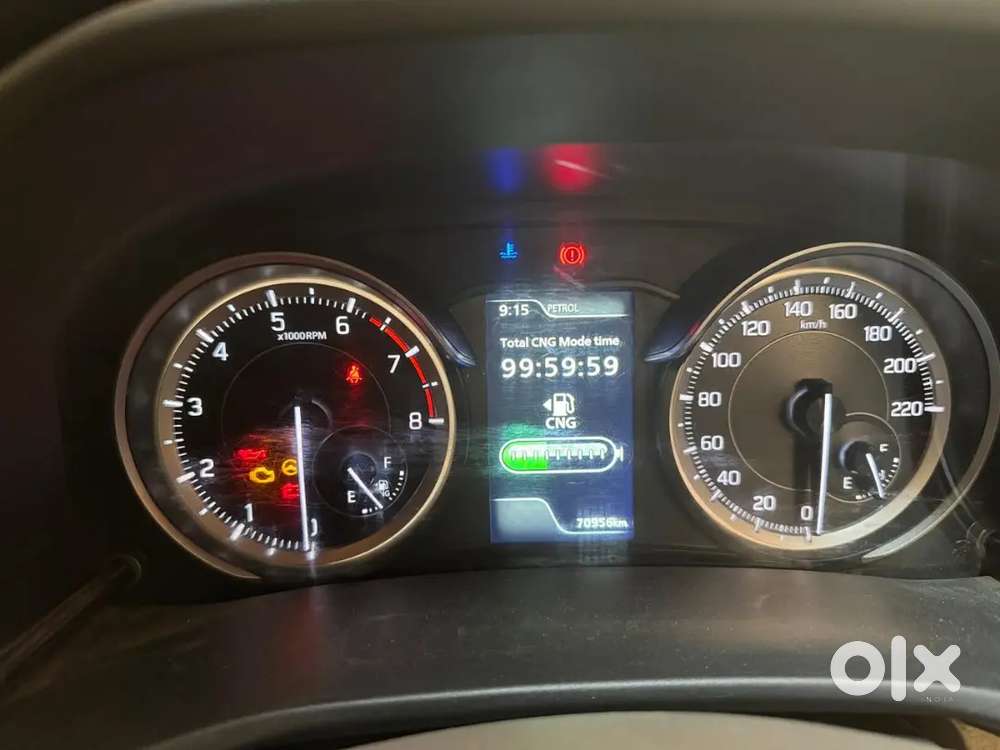 Aura For Sell Cng 2022 Model 75000 Km Driven