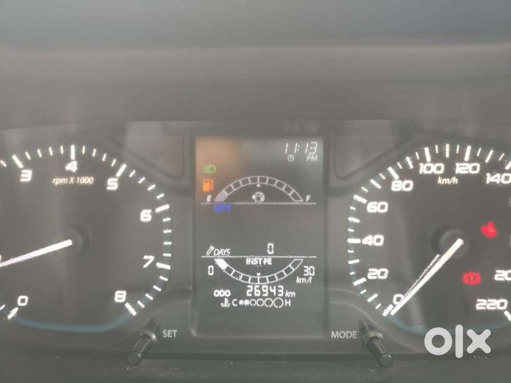 Tata Altroz, 2022, Petrol