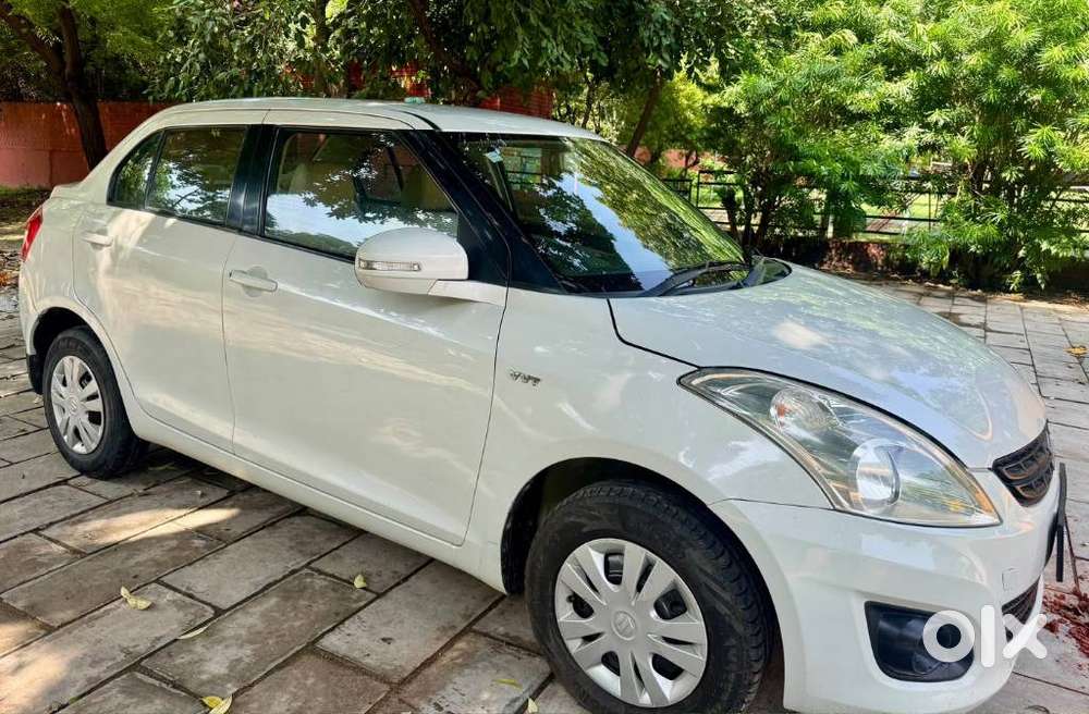 Maruti Suzuki Swift Dzire Vxi, 2012, Petrol