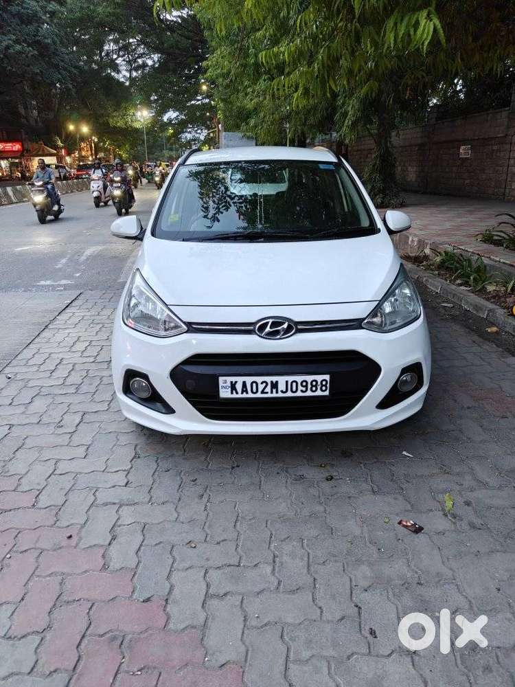 Hyundai Grand I10 Sportz Edition, 2013, Petrol