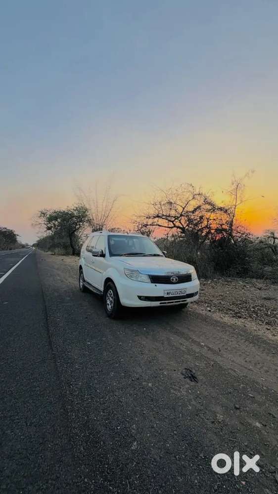 Tata Safari Storme 2014 Diesel Good Condition White Colour