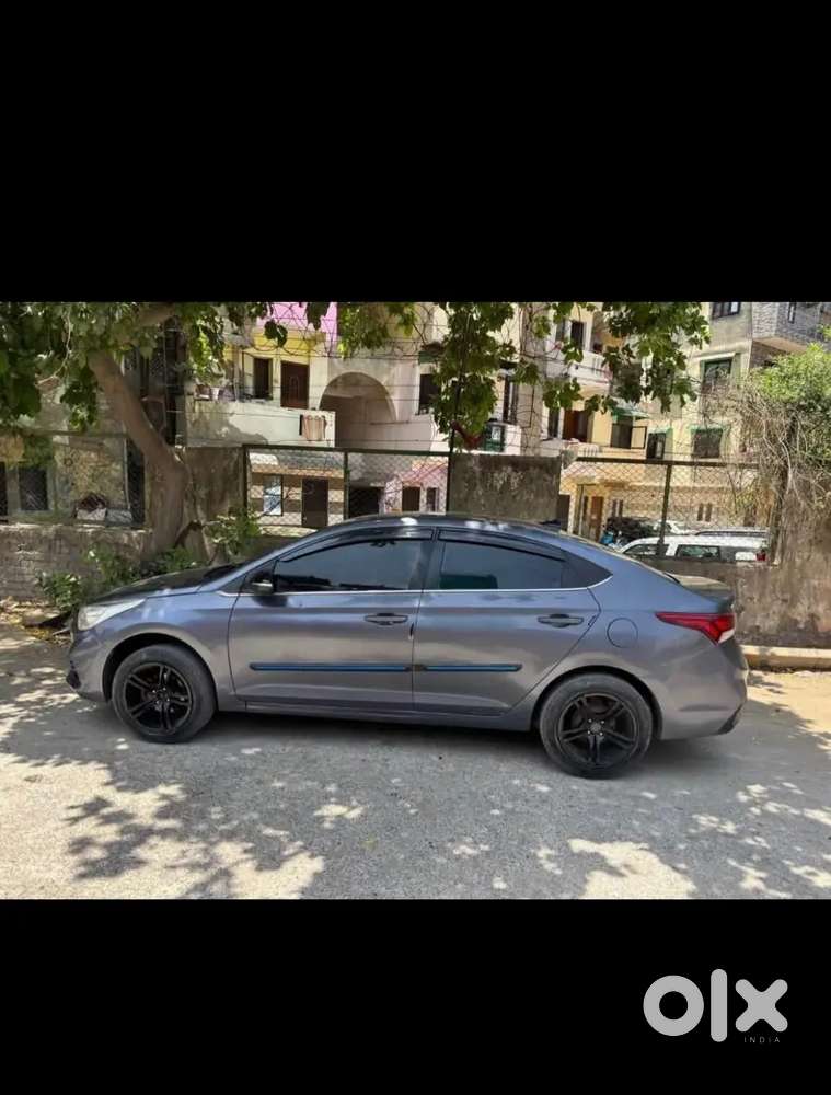 Hyundai Verna 2017 Petrol+cng  90000 Km Driven