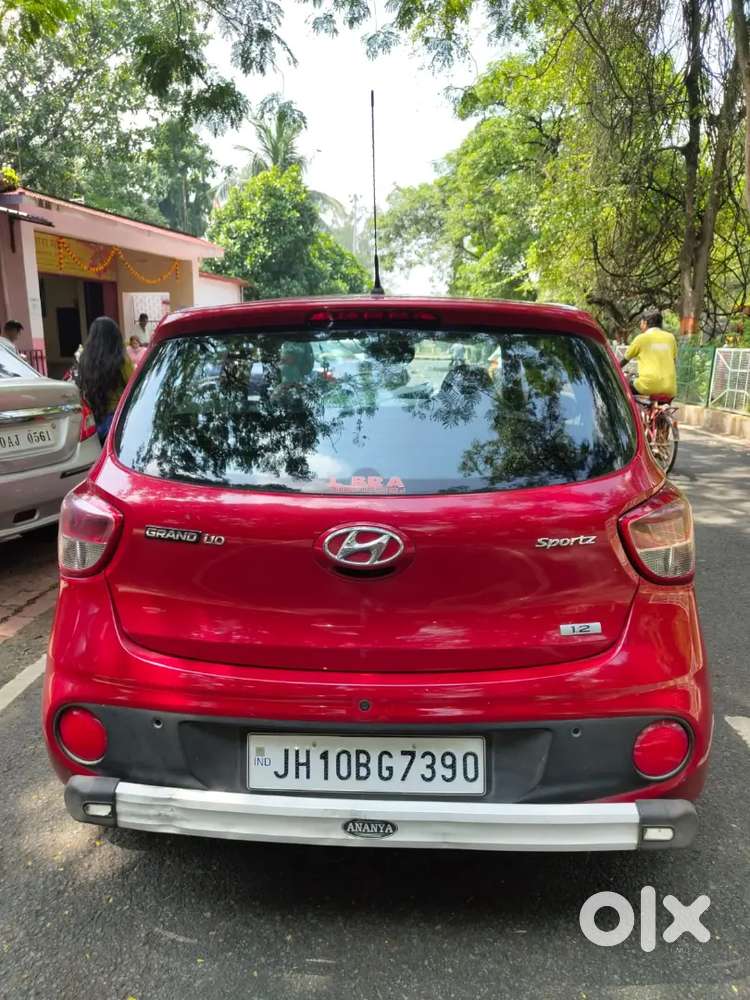 Hyundai Grand I10 Sportz 2017 Petrol Automatic