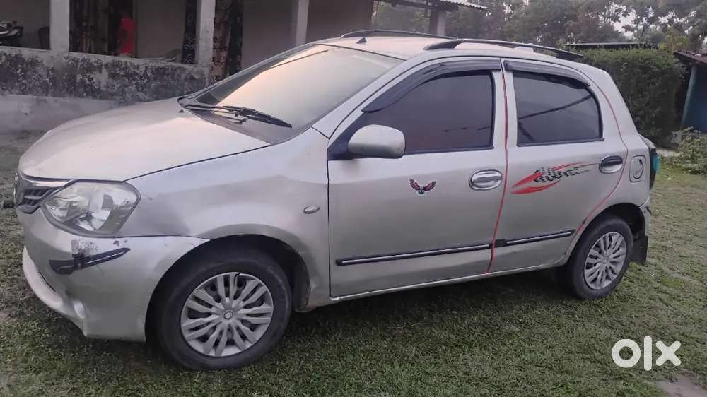 कभी ना खराब ना होने वाली गाड़ी Toyota Etios Liva Gd