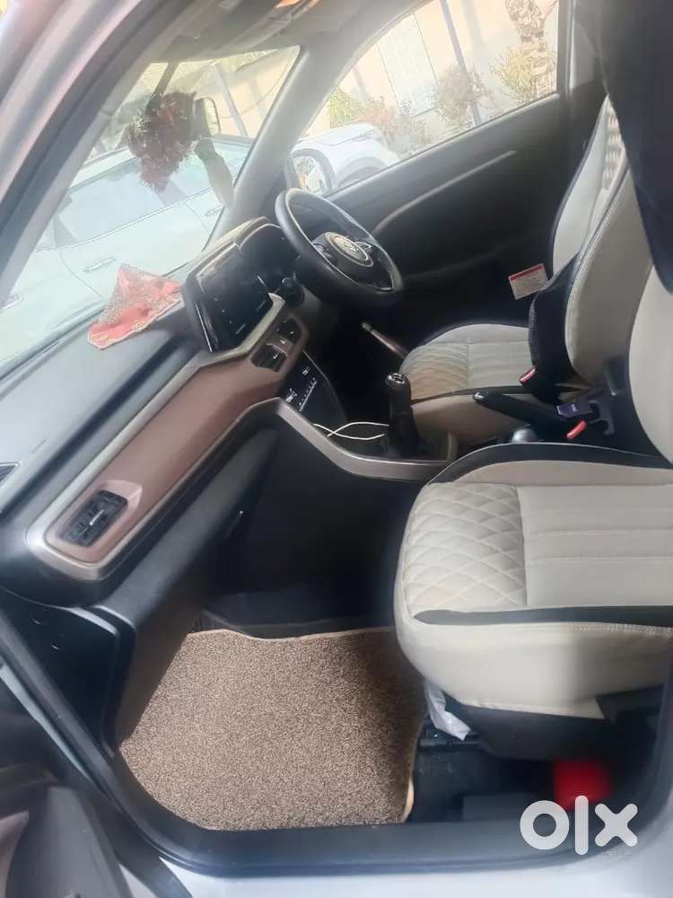 Maruti Brezza 1.5 Zxi Cng 2024