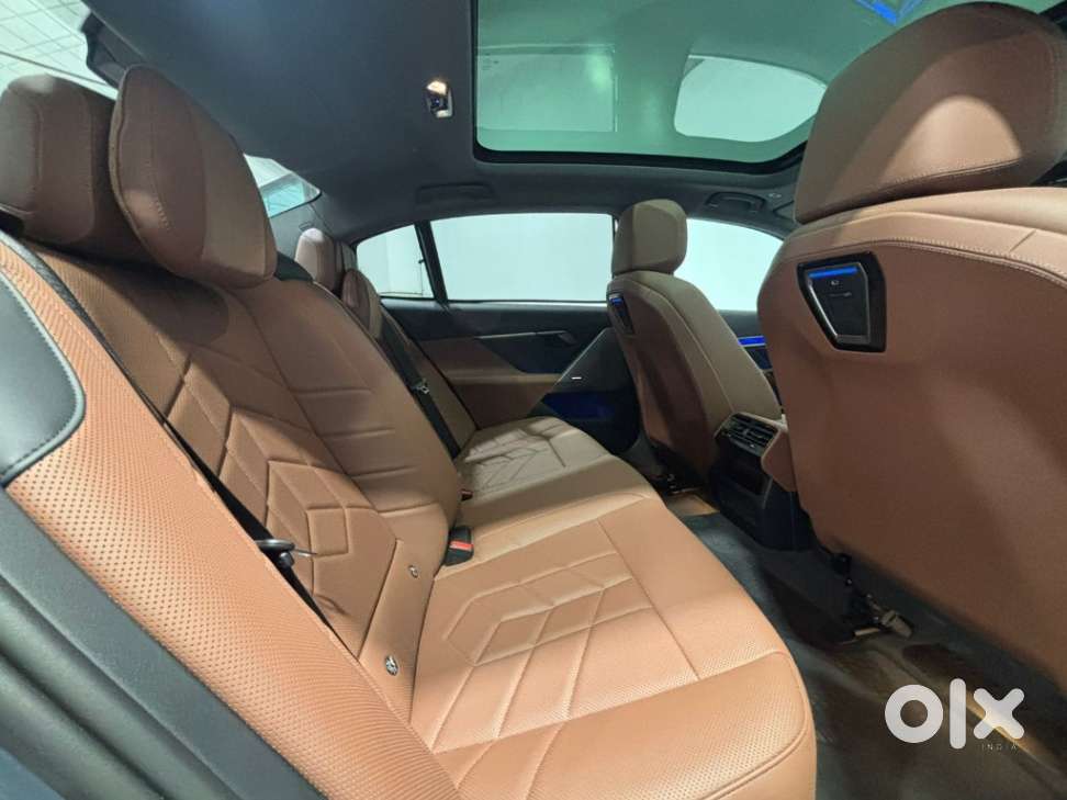 Bmw 5 Series, 2025, Petrol