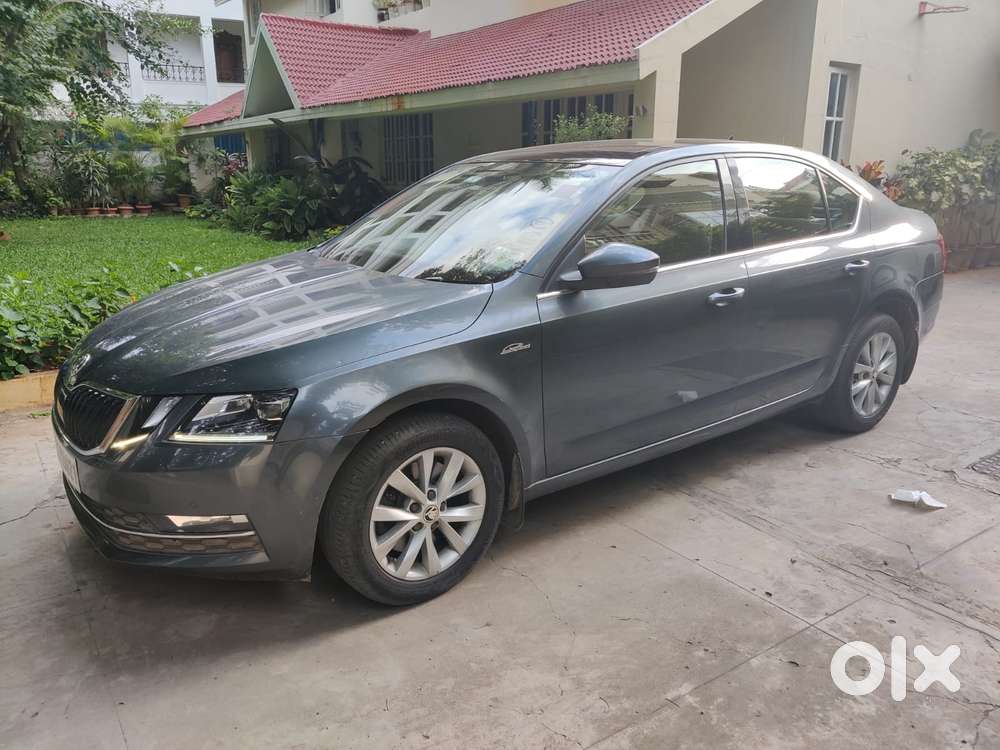 Skoda Octavia 1.8 TSI AT L K, 2018, Petrol