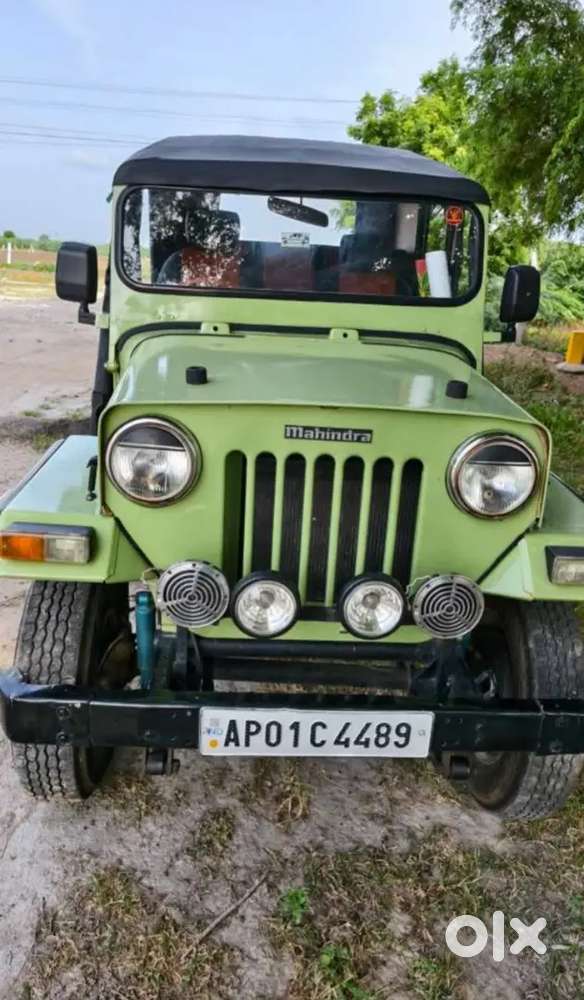 Mahindra Jeep Commander 1998