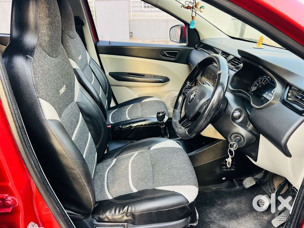 Renault Triber 1.0 Rxz Dual Tone, 2020, Petrol