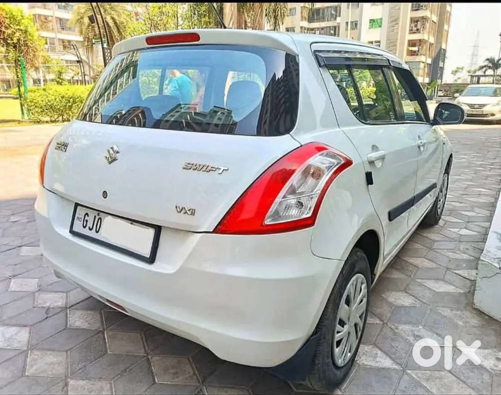 Maruti Swift Vxi 1st Owner