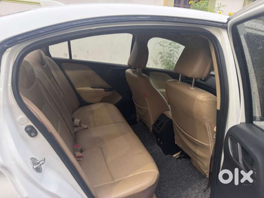 Honda City I-vtec Sv, 2019, Petrol