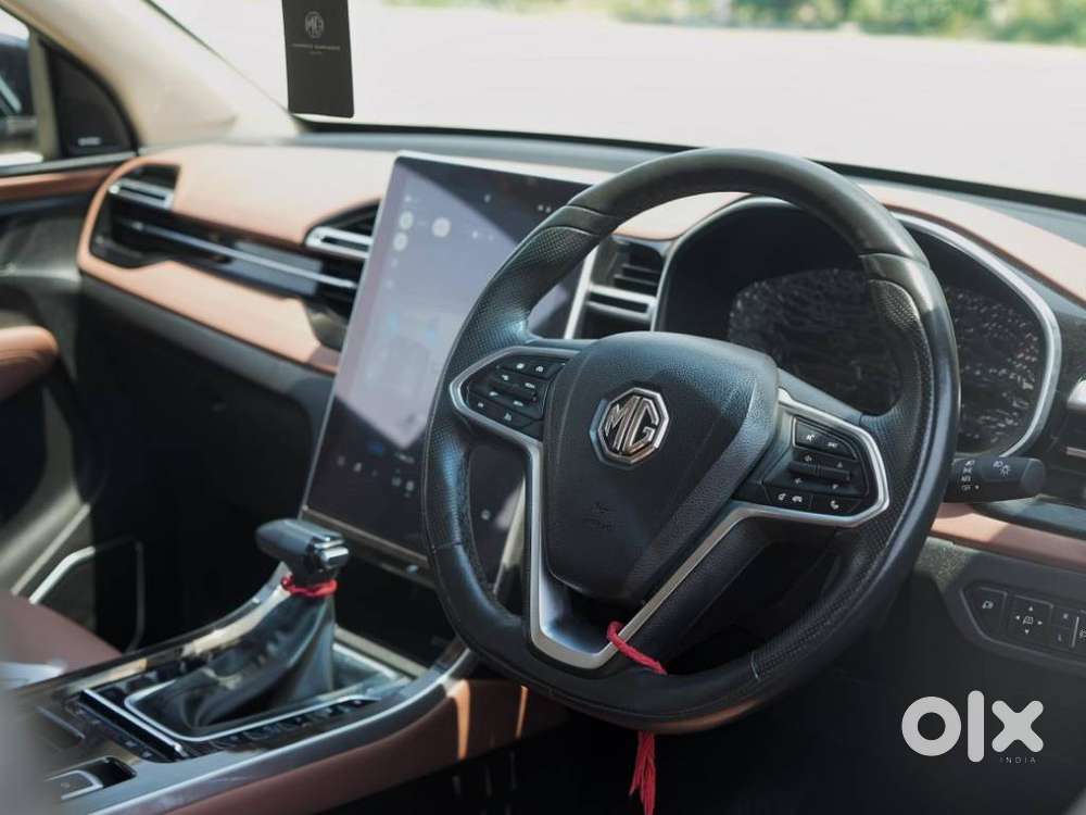 Mg Hector Plus Sharp Pro 1.5 Turbo Petrol 7 Str, 2023, Petrol