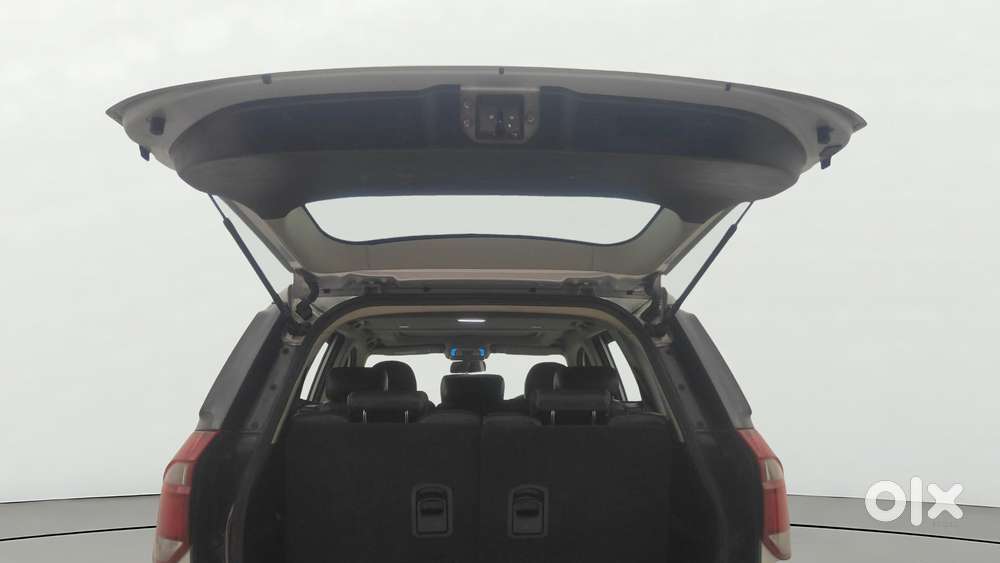 Mahindra Xuv500 W9, 2021, Diesel