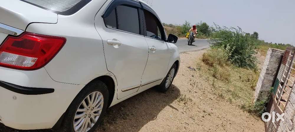 Maruti Suzuki Dzire 09/2019 Diesel 105000 Km Driven