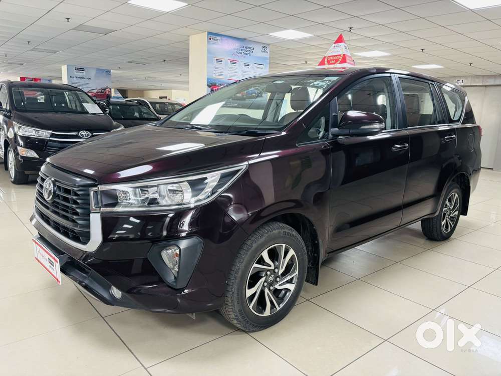 Toyota Innova Crysta 2.4 G Mt 8s, 2022, Diesel