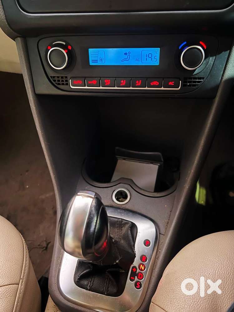 Volkswagen Vento 2010-2013 Petrol Highline At, 2012, Cng & Hybrids