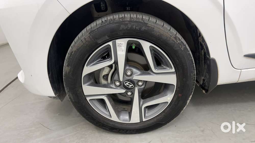Hyundai Aura 1.2 Sx Cng, 2024, Cng & Hybrids
