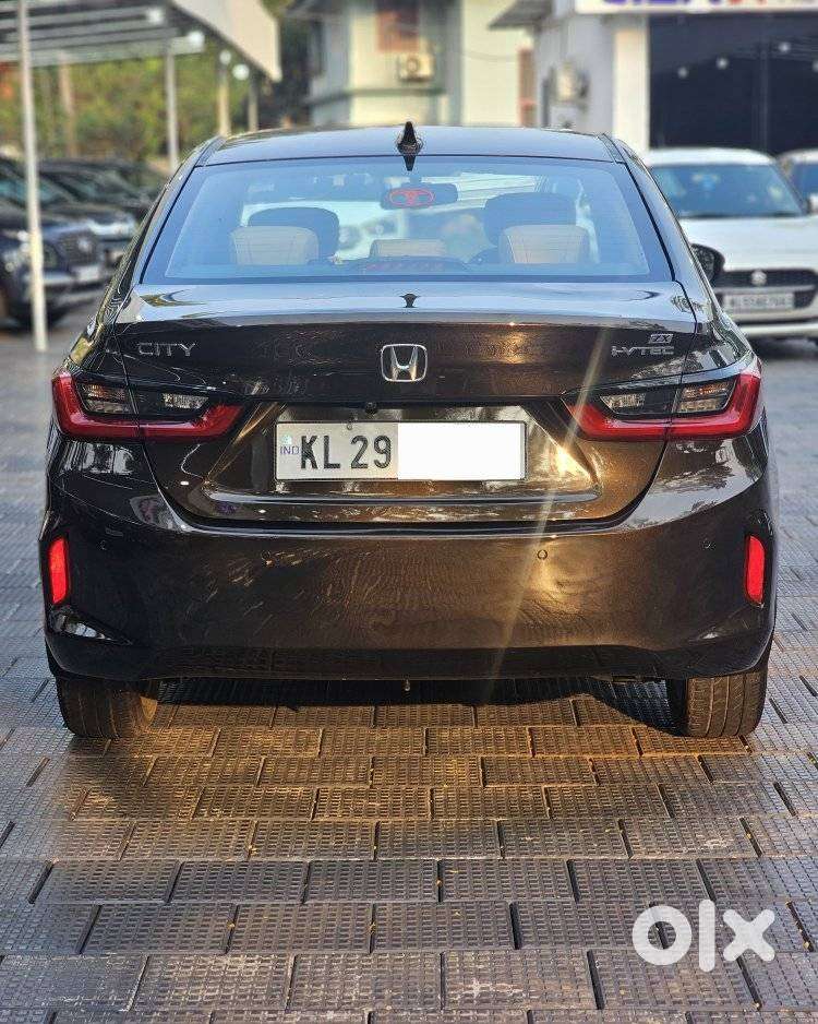 Honda City Zx Petrol Mt, 2021, Petrol