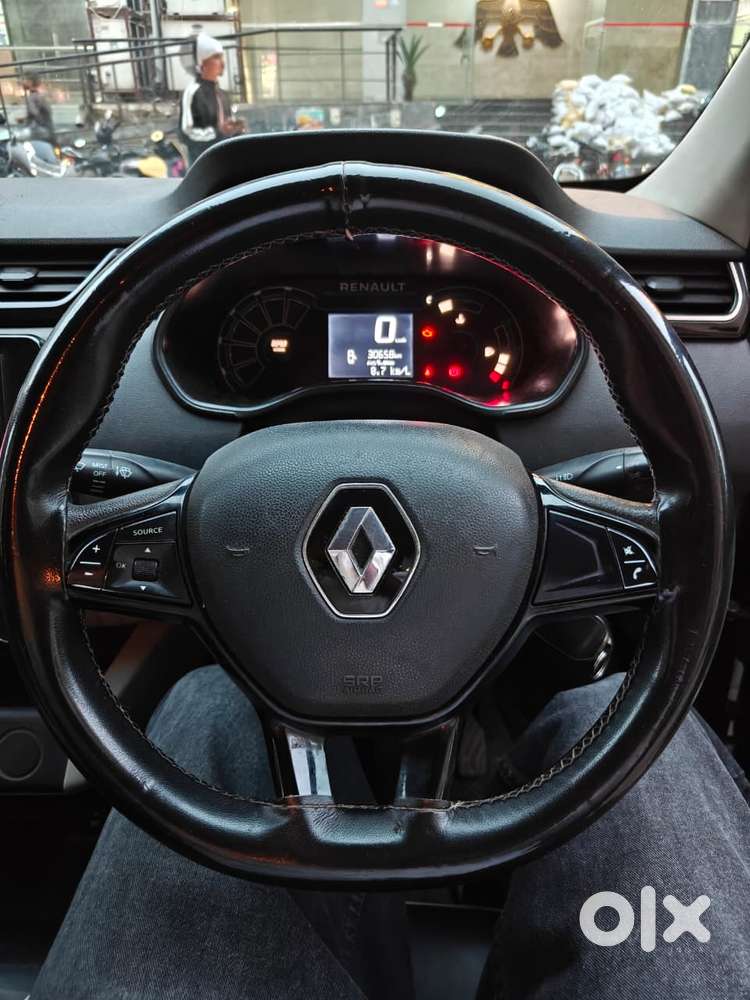 Renault Triber Rxt, 2023, Petrol