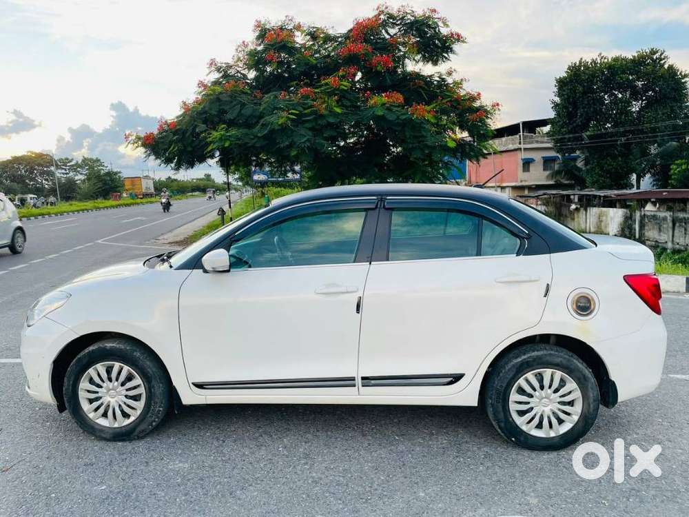 Maruti Suzuki Dzire 1.2 Vxi, 2021, Petrol