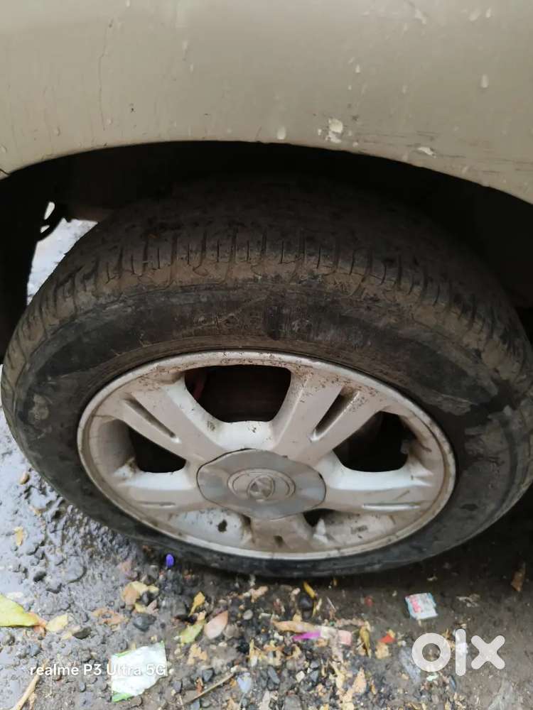 Model 2011 Automatic Petrol