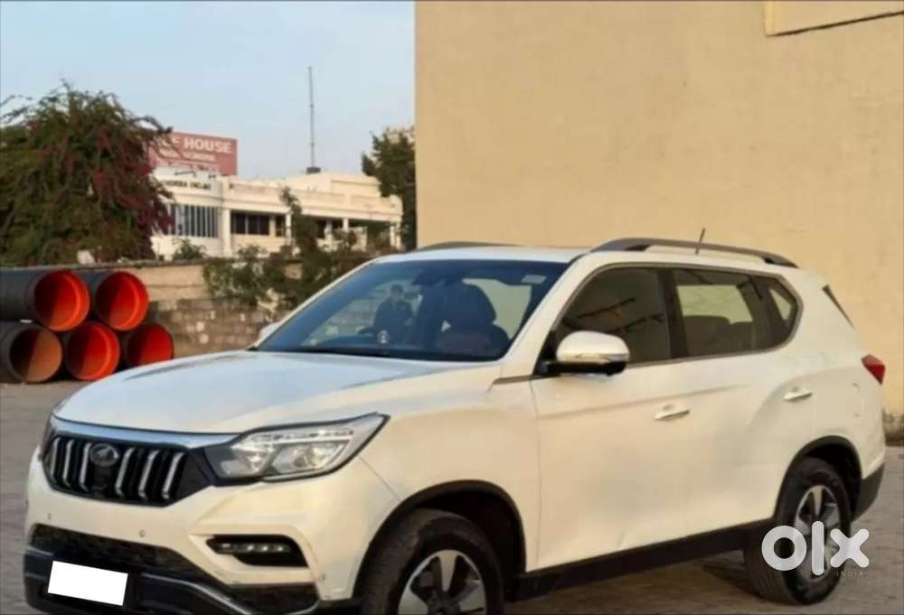 Mahindra Alturas G4 4wd At, 2018, Diesel