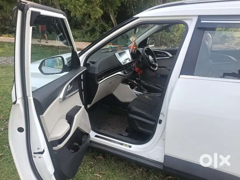 Kia Carens Luxury 2024