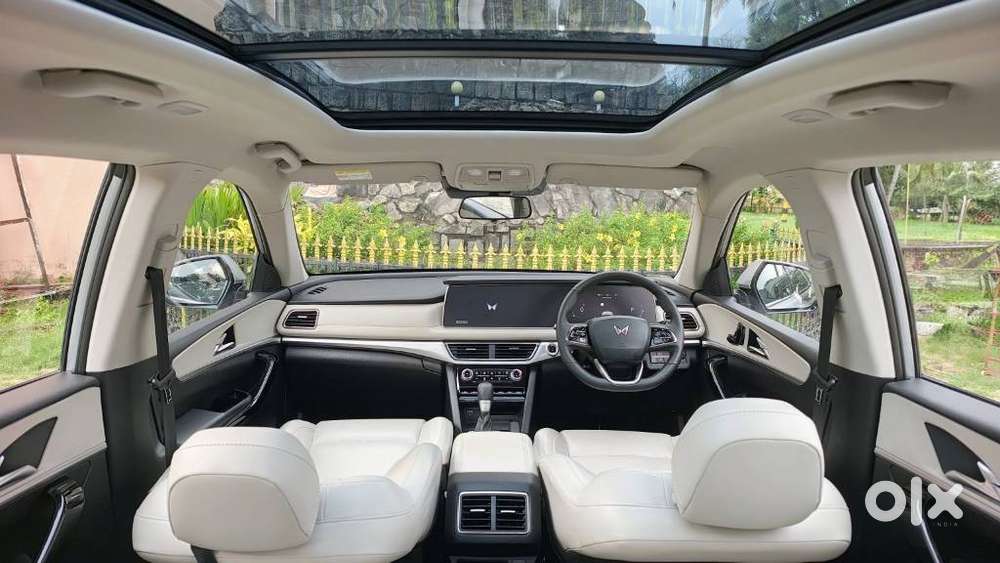 Mahindra Xuv700, 2025, Diesel