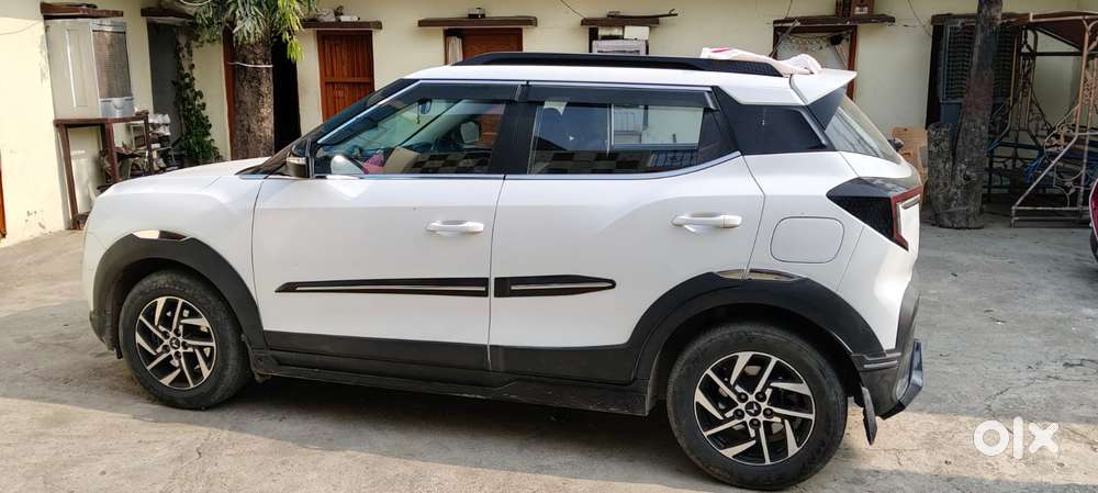 Mahindra Xuv 3xo Ax5 Ds Mt, 2024, Diesel