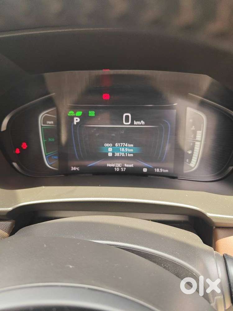 Toyota Urban Cruiser Hyryder 1.5 V Hybrid, 2022, Petrol