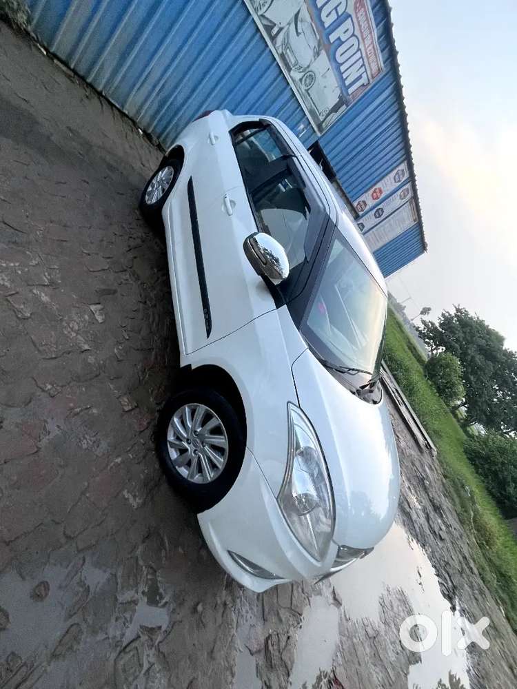 Maruti Suzuki Dzire 2016 Diesel 96400 Km Driven