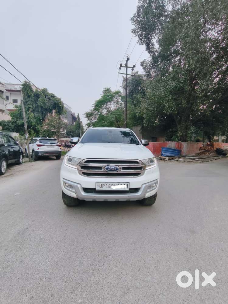 Ford Endeavour 2.2 Titanium At 4x2, 2016, Diesel