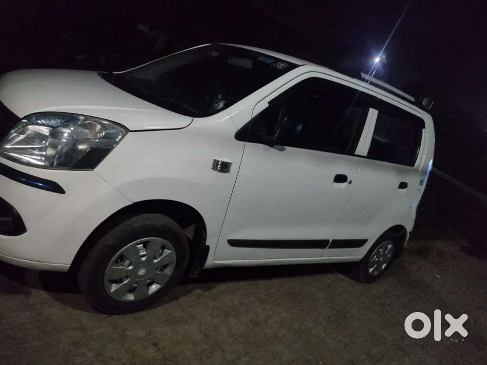 2nd Owner 2011 Maruti Suzuki Wagon R
