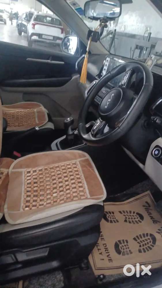 Kia Sonet 2023 Petrol 22000 Km Driven