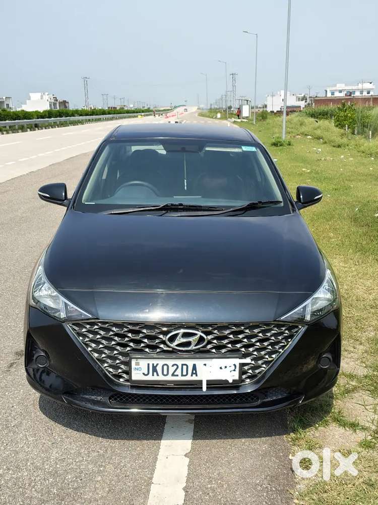 Hyundai Verna 1.5 Petrol 2022