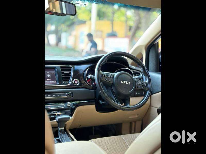 Kia Carnival Limousine Plus 7 Str, 2023, Diesel