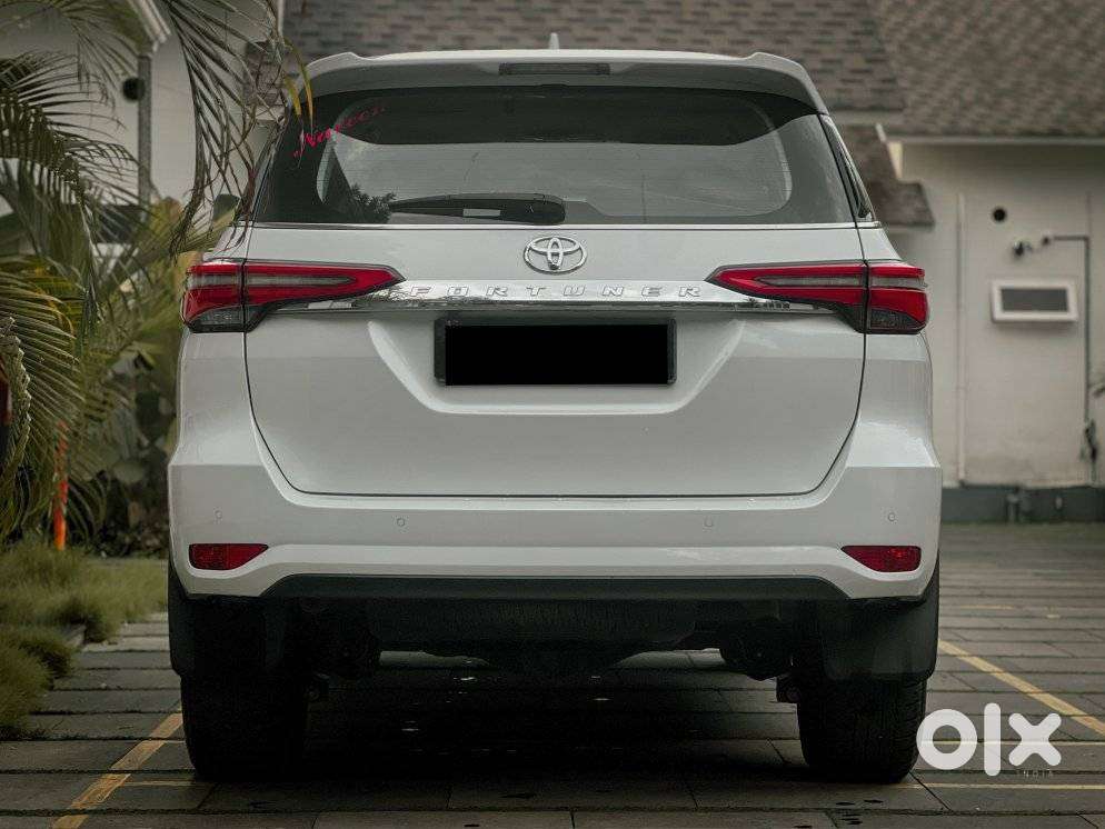 Toyota Fortuner 4x2 At 2.8 Diesel, 2023, Diesel