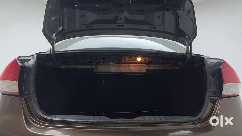 Maruti Suzuki Ciaz Zxi Plus, 2014, Petrol