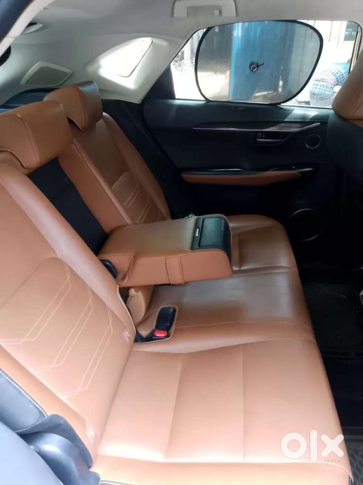 Lexus Nx, 2018, Petrol