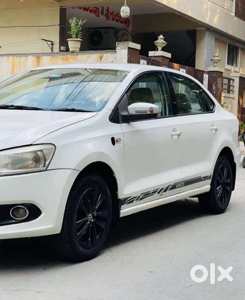Volkswagen Vento 2012 Diesel 75000 Km Driven