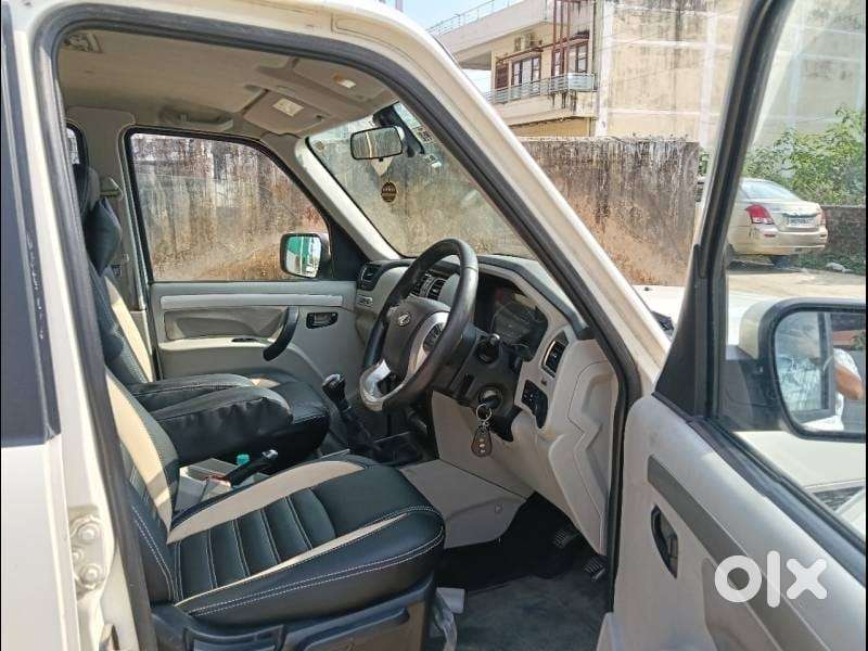 Mahindra Scorpio S10 7 Seater, 2016, Diesel