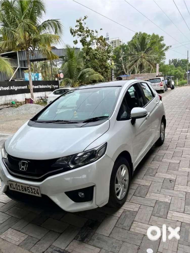 Honda Jazz Vx I-vtec Full Option